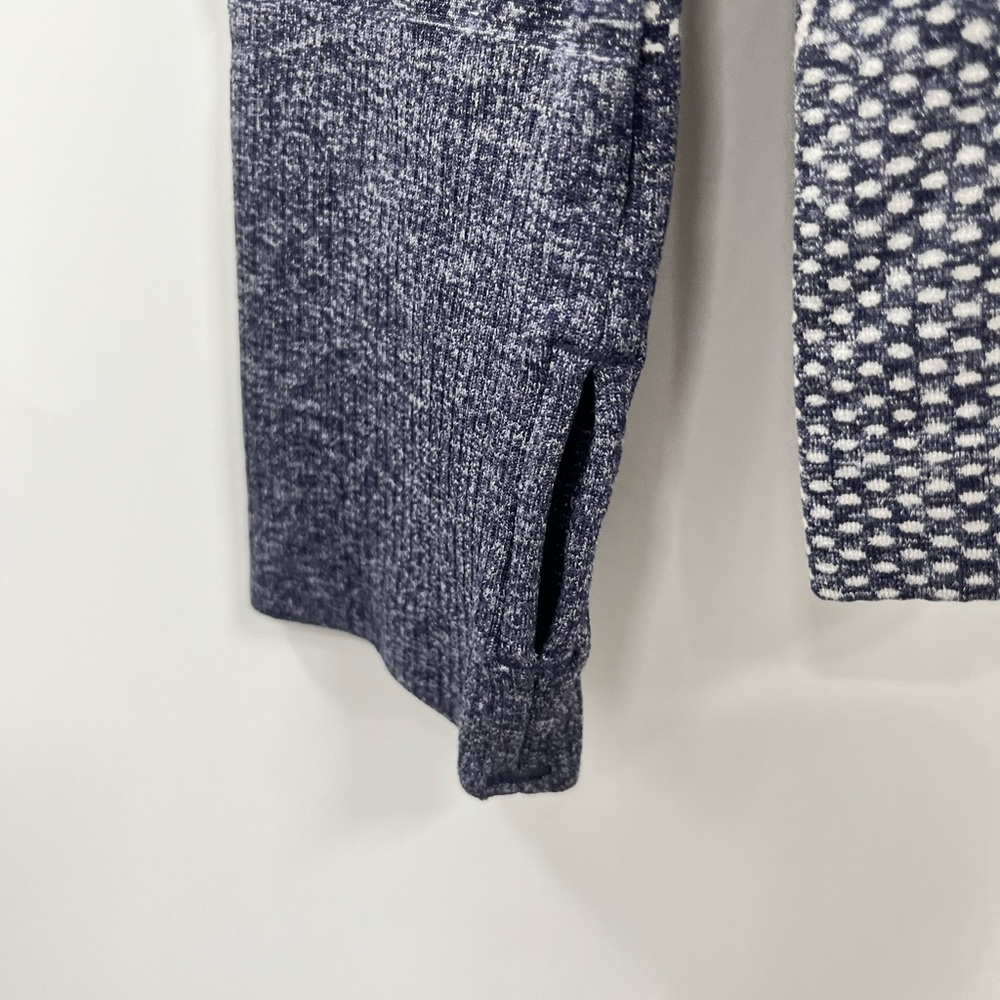 Gap Fit Motion Gray Blue Nylon Blend Long Sleeve Performance Tech Shirt Size S - Picture 5 of 10